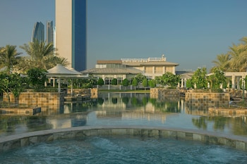the st regis abu dhabi
