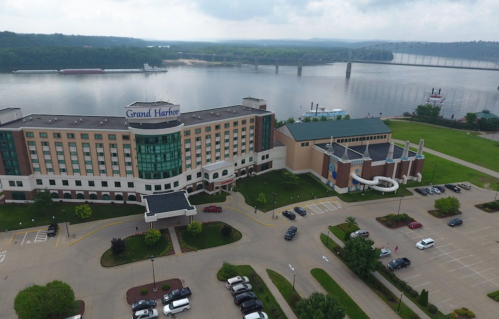 grand harbor resort and waterpark