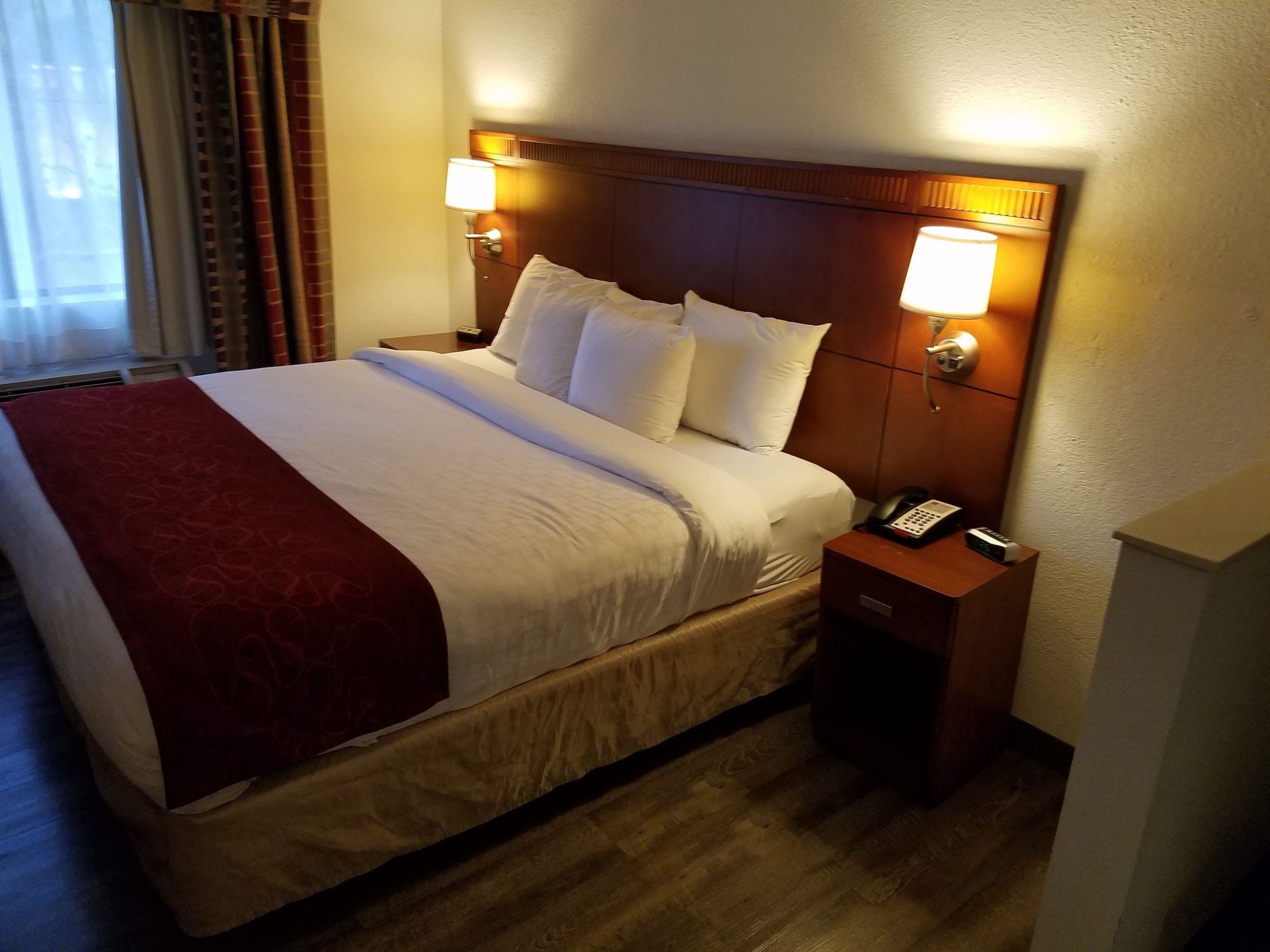 spark by hilton duluth