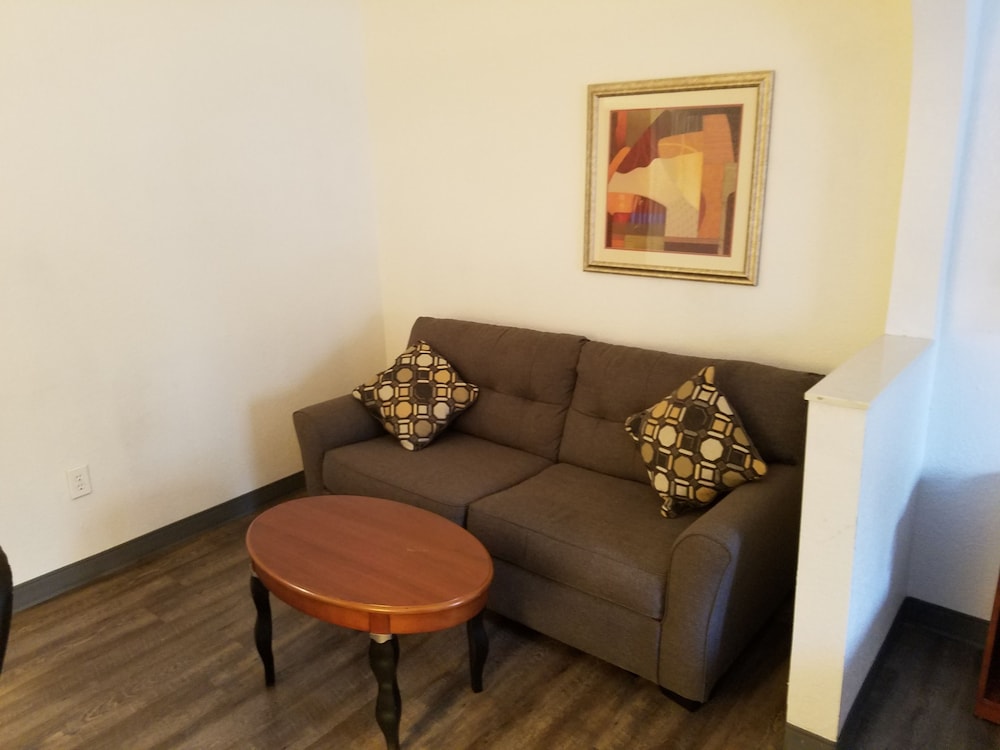 spark by hilton duluth