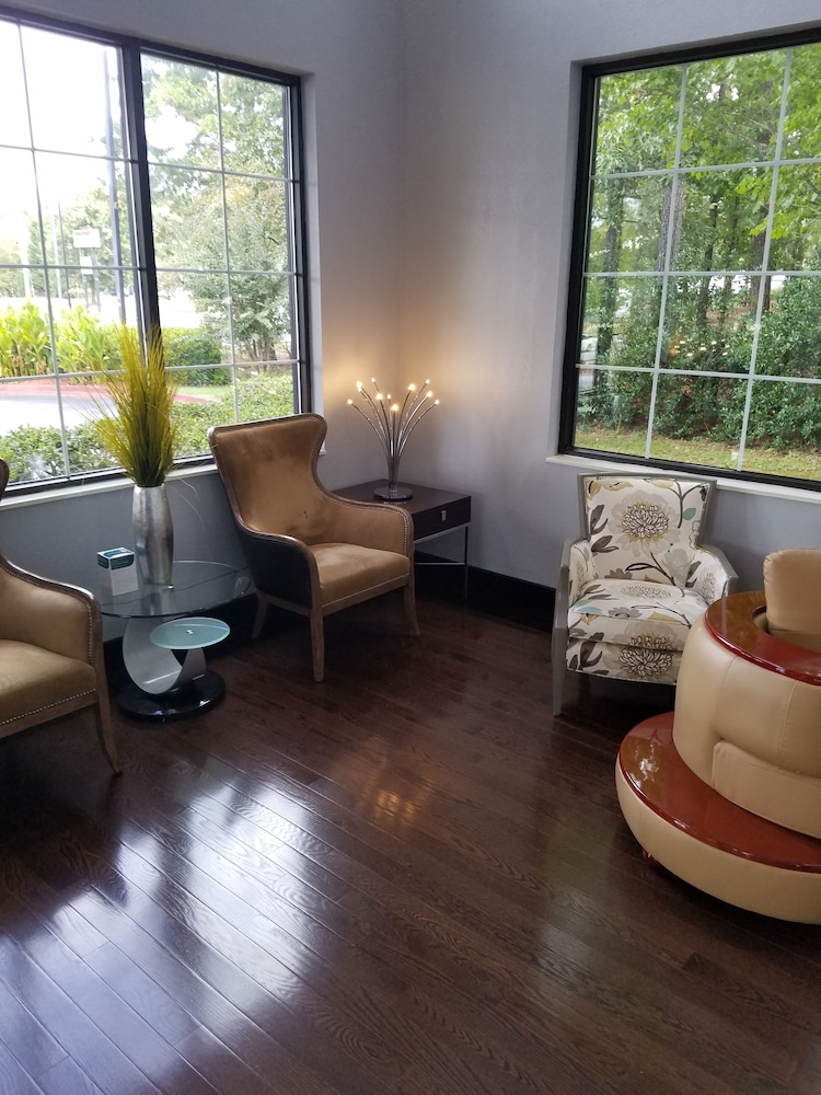 spark by hilton duluth