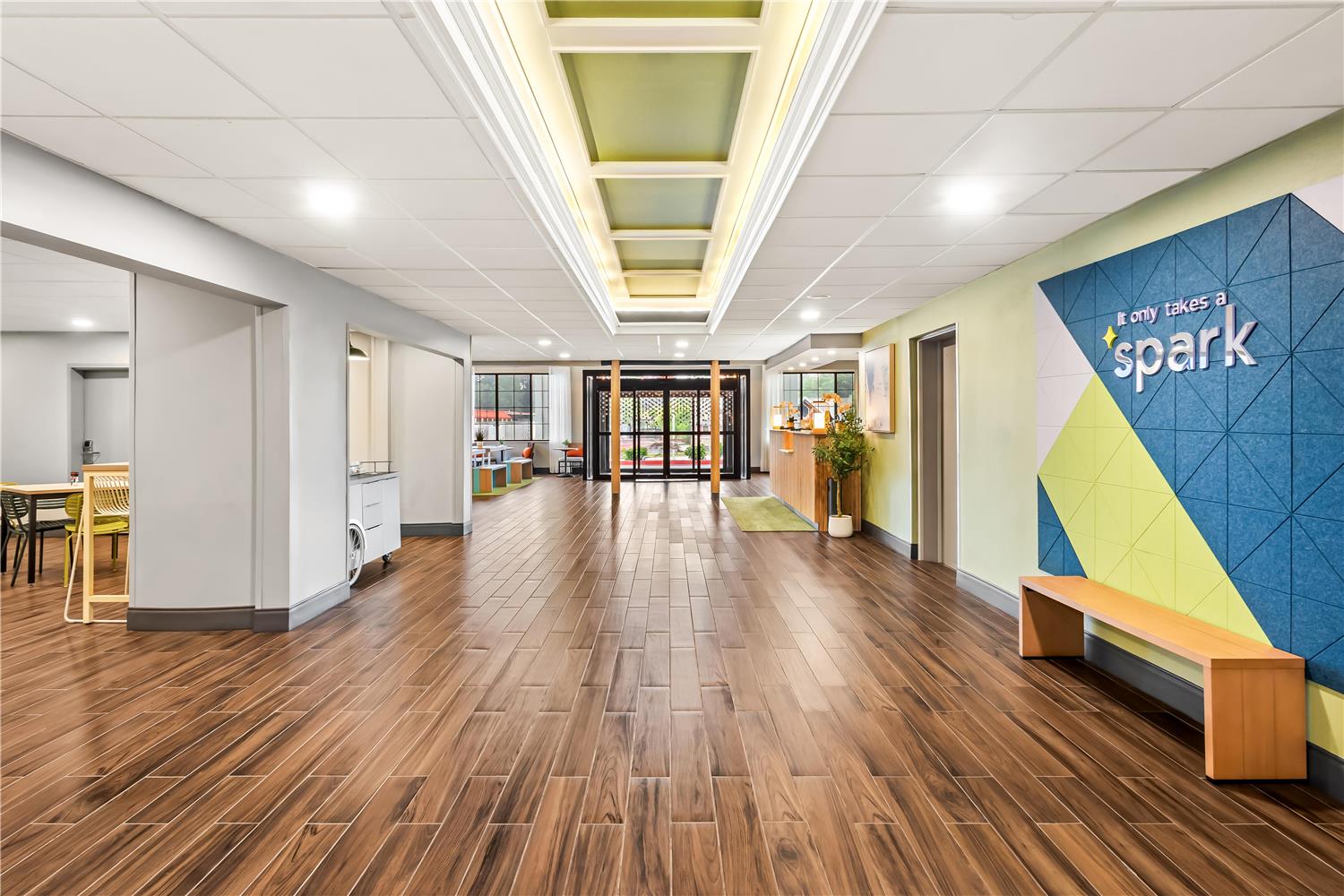 spark by hilton duluth