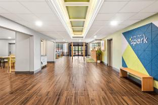 spark by hilton duluth