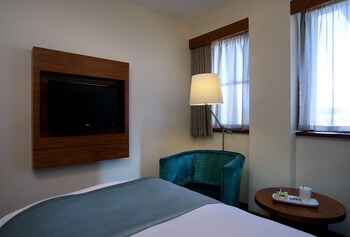 the view hotel
