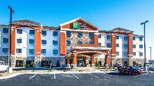 holiday inn express and suites elkton university area