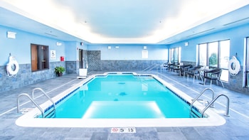 Holiday Inn Express & Suites Elkton - University Area,Elkton>>Elk Mills,3 star