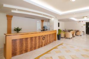 avalon palace hotel adults only
