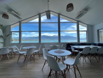 kaikoura seaside lodge