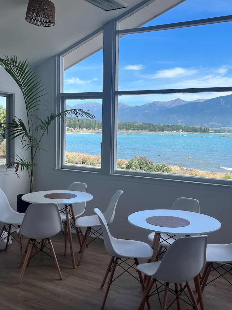 kaikoura seaside lodge