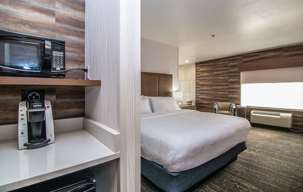 holiday inn express kalispell by ihg