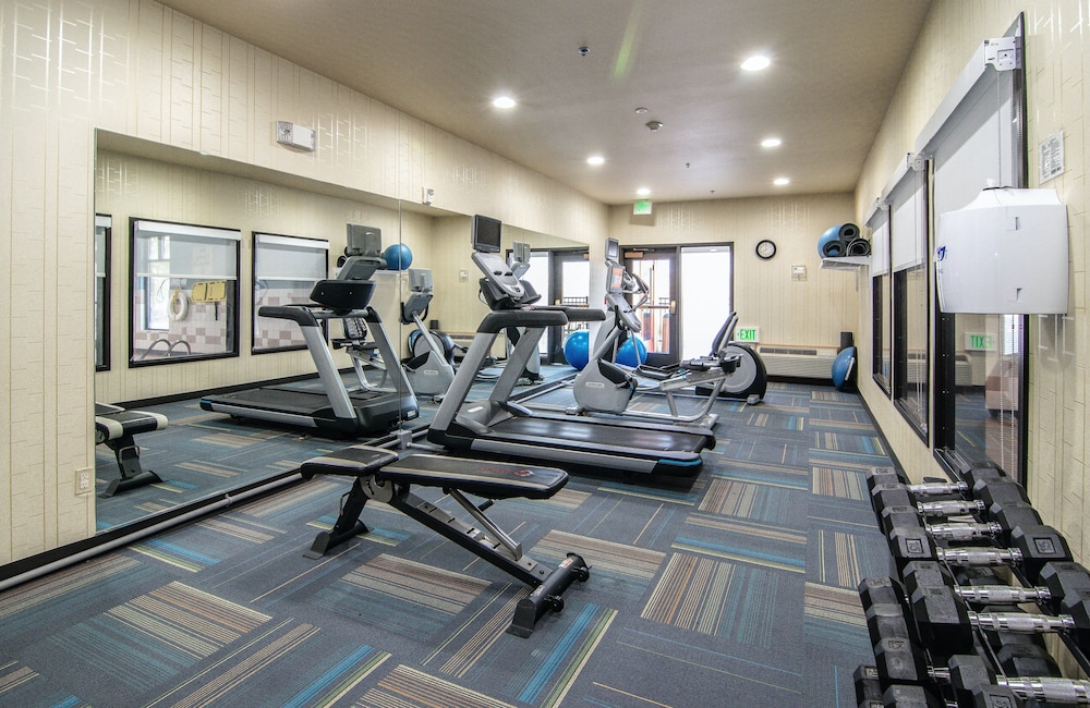 holiday inn express kalispell by ihg