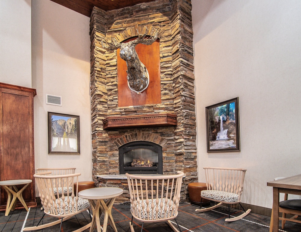 holiday inn express kalispell by ihg