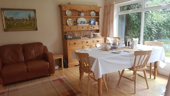 gayton bandb