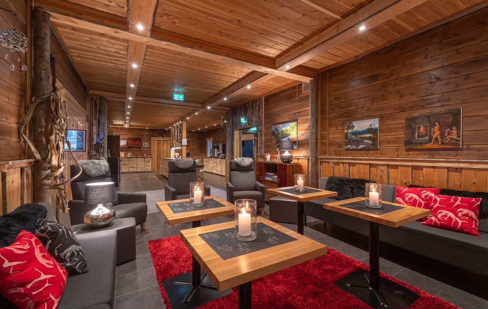 wilderness hotel nellim and igloos