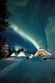 wilderness hotel nellim and igloos