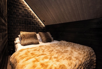 wilderness hotel nellim and igloos