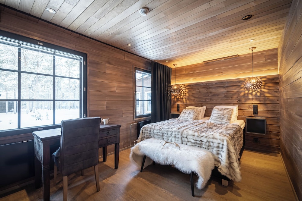 wilderness hotel nellim and igloos