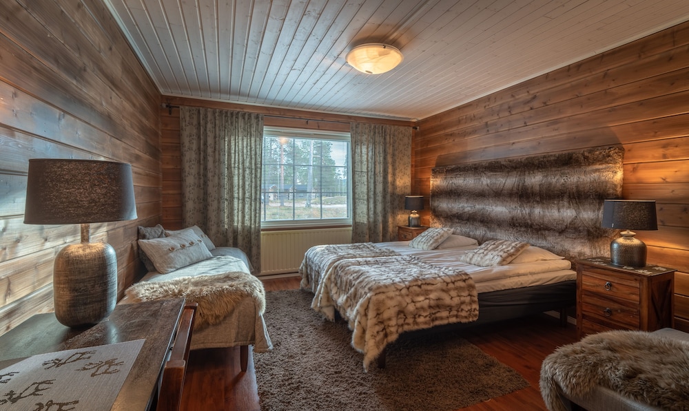 wilderness hotel nellim and igloos