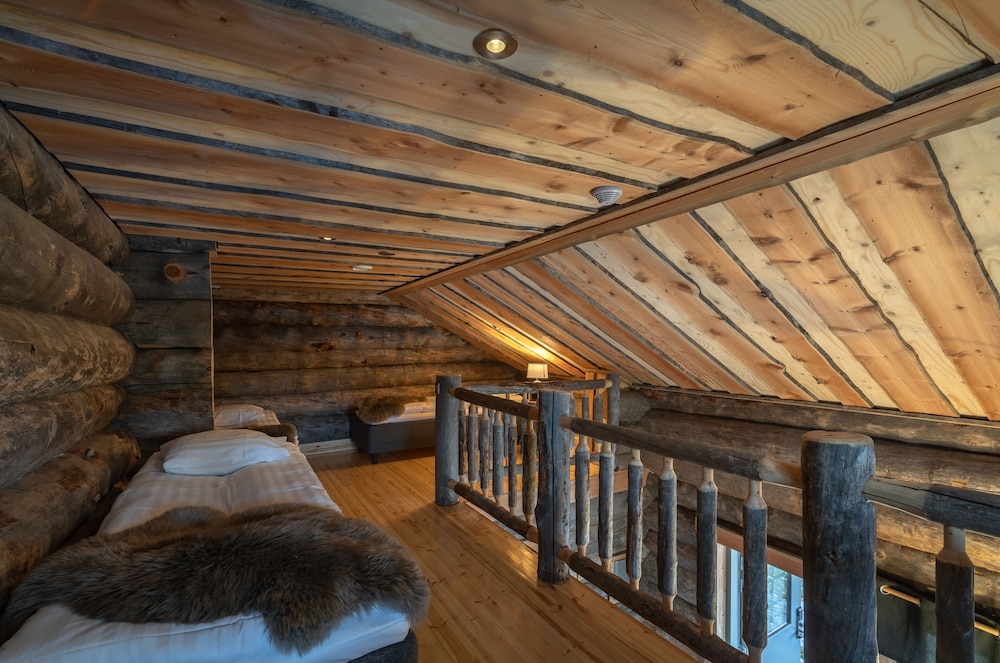 wilderness hotel nellim and igloos