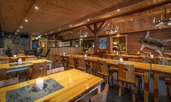 wilderness hotel nellim and igloos