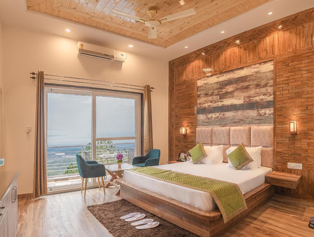 lake view kasauli cottage