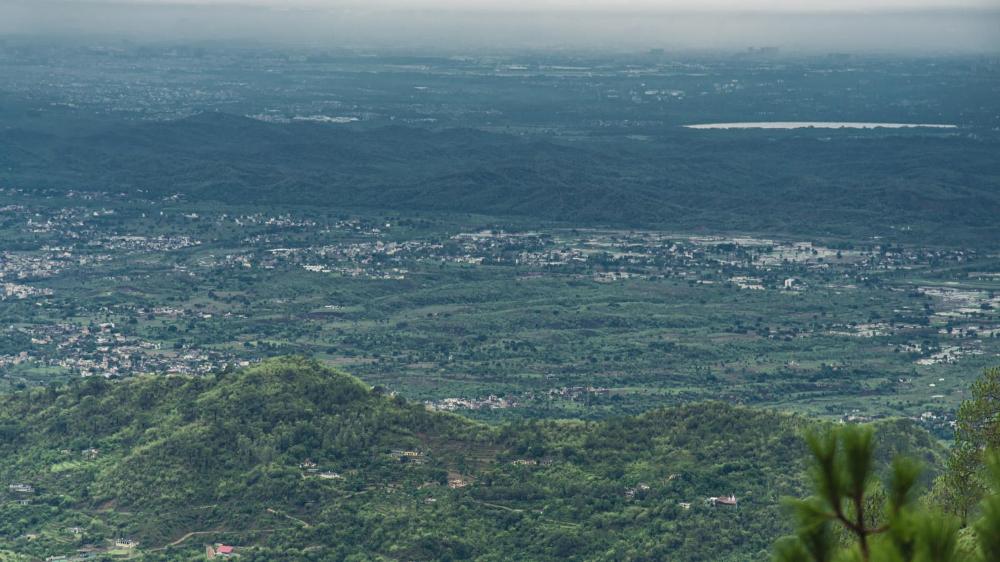 lake view kasauli cottage
