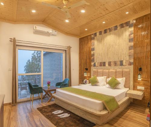 lake view kasauli cottage
