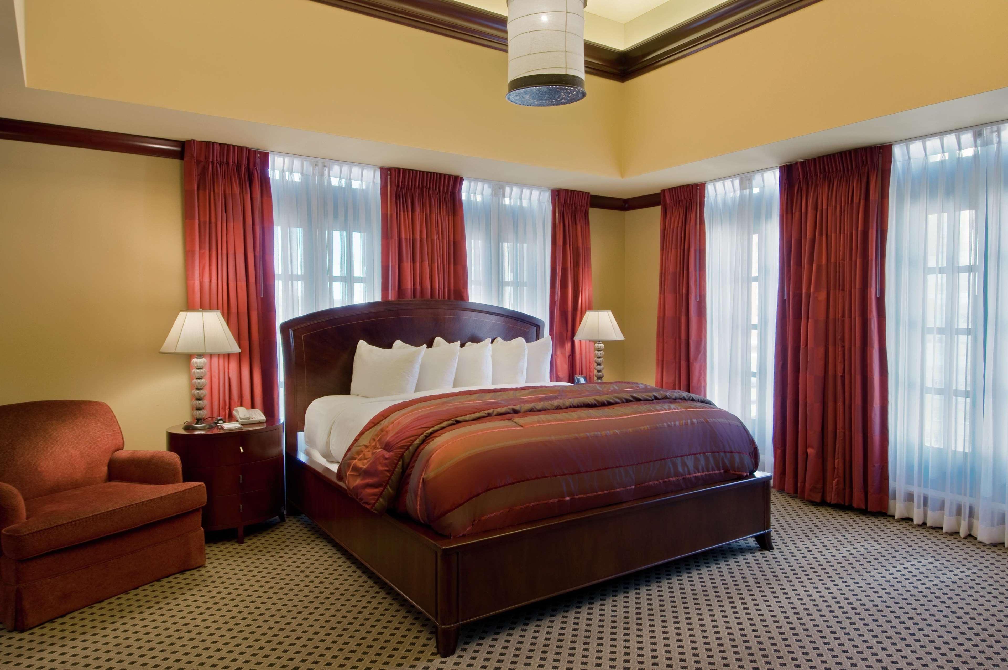 hilton president kansas city