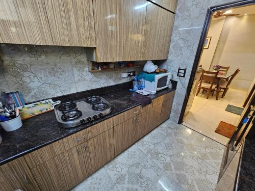 deer park luxury homestay safdarjang enclave