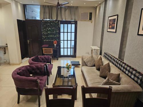 deer park luxury homestay safdarjang enclave