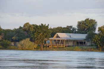 protea hotel by marriott zambezi river lodge