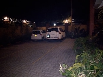 mbale emperors motel