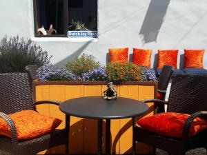 la vie en rose hotel