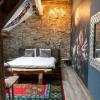 la vie en rose hotel