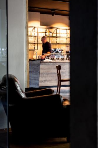 hotel de lours preles