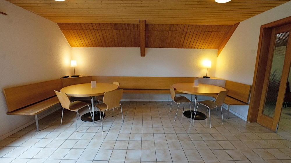 delemont youth hostel