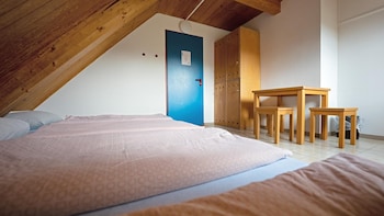 delemont youth hostel