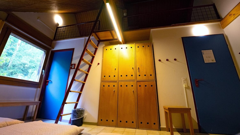 delemont youth hostel