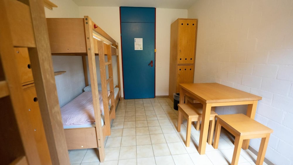 delemont youth hostel