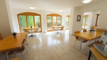 delemont youth hostel