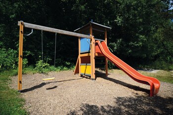 delemont youth hostel