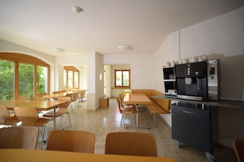 delemont youth hostel