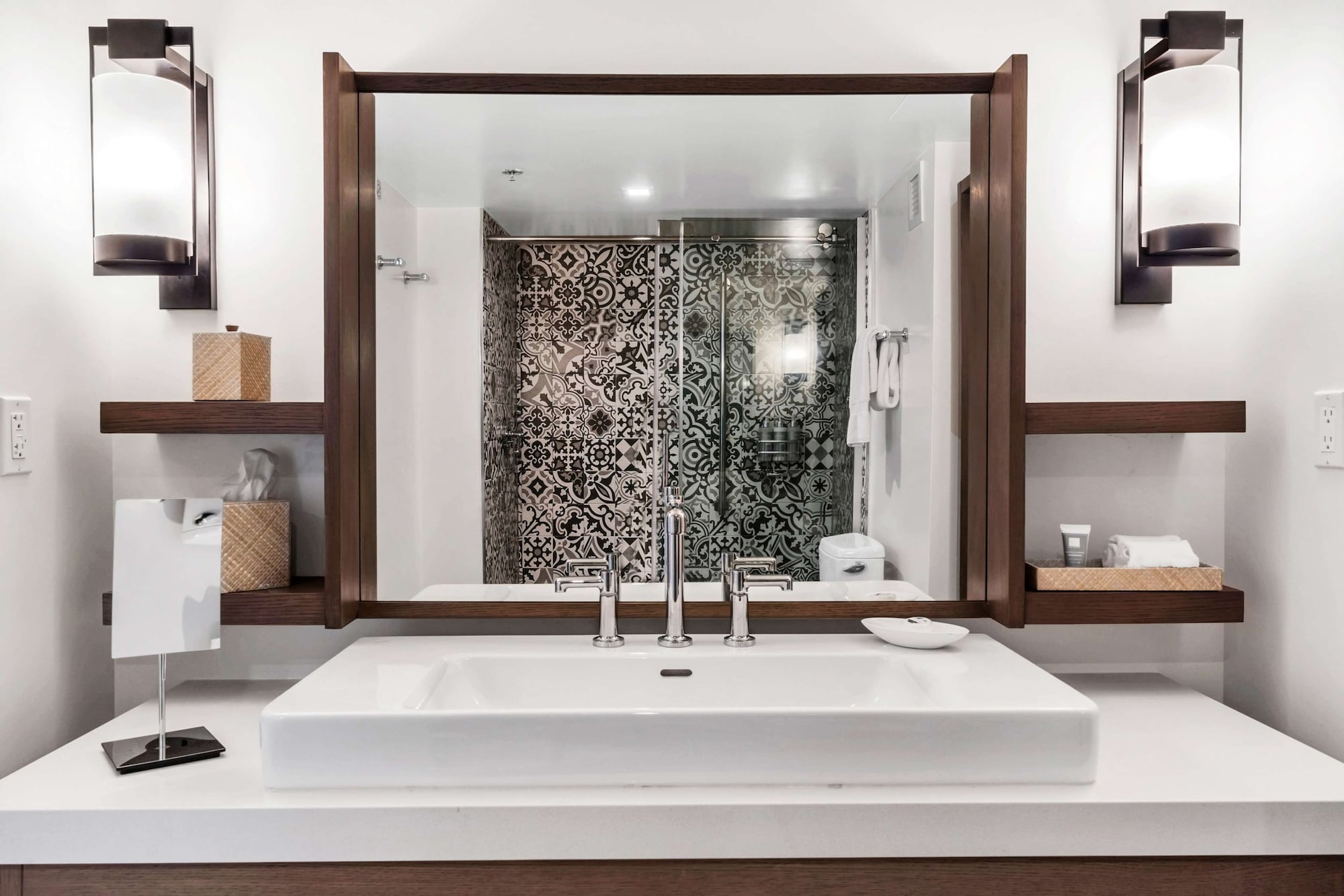 bakers cay resort key largo curio collection by hilton