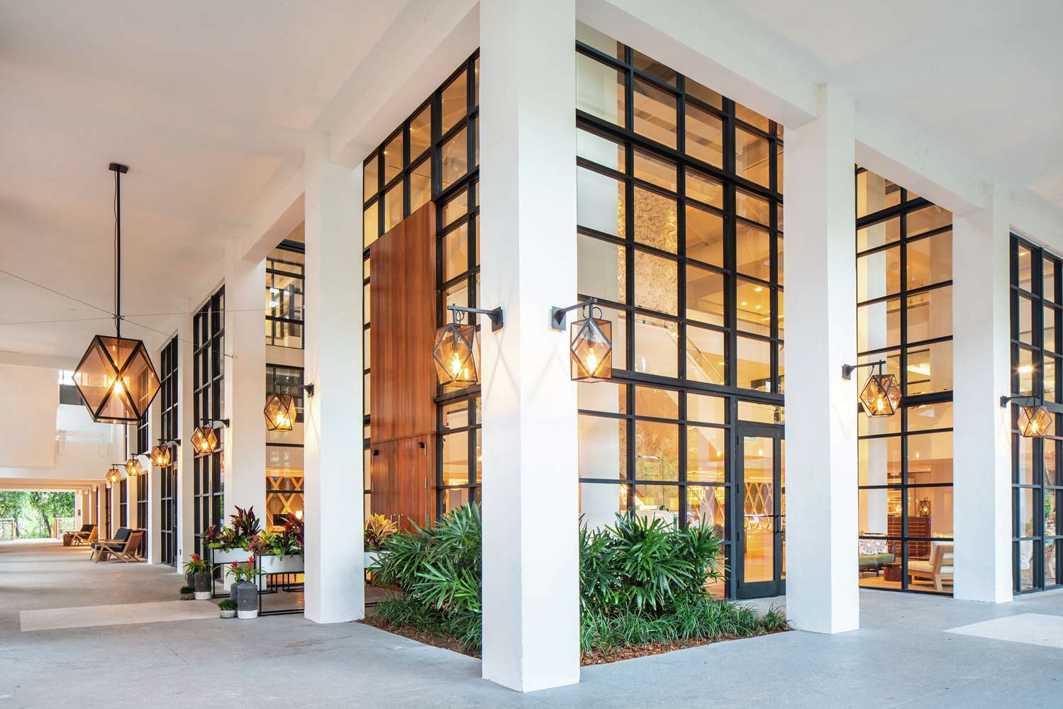 bakers cay resort key largo curio collection by hilton