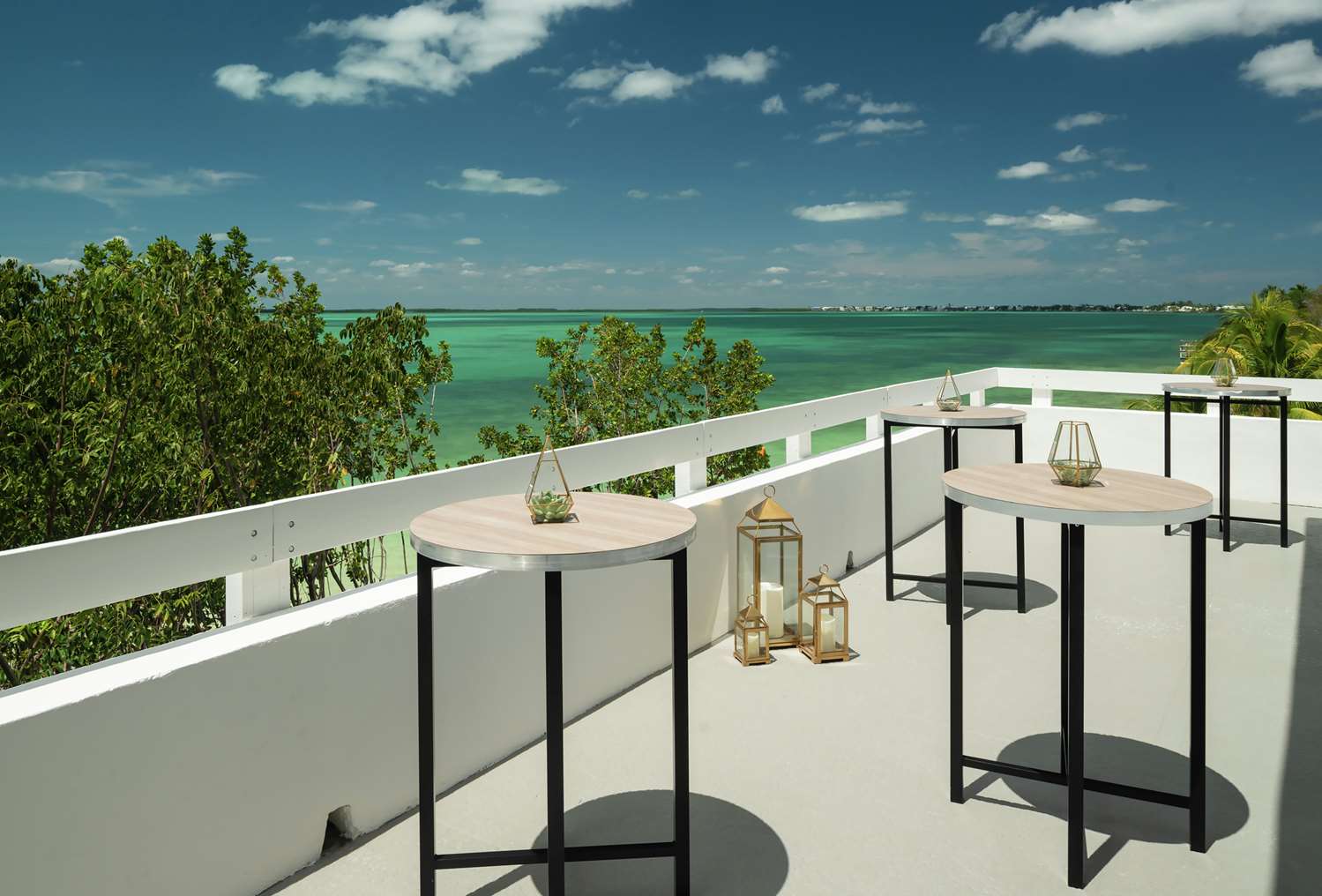 bakers cay resort key largo curio collection by hilton