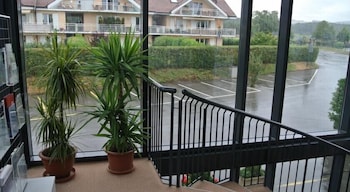 Auberge De La Reunion,Coinsins>>Chavannes-De-Bogis,3 star