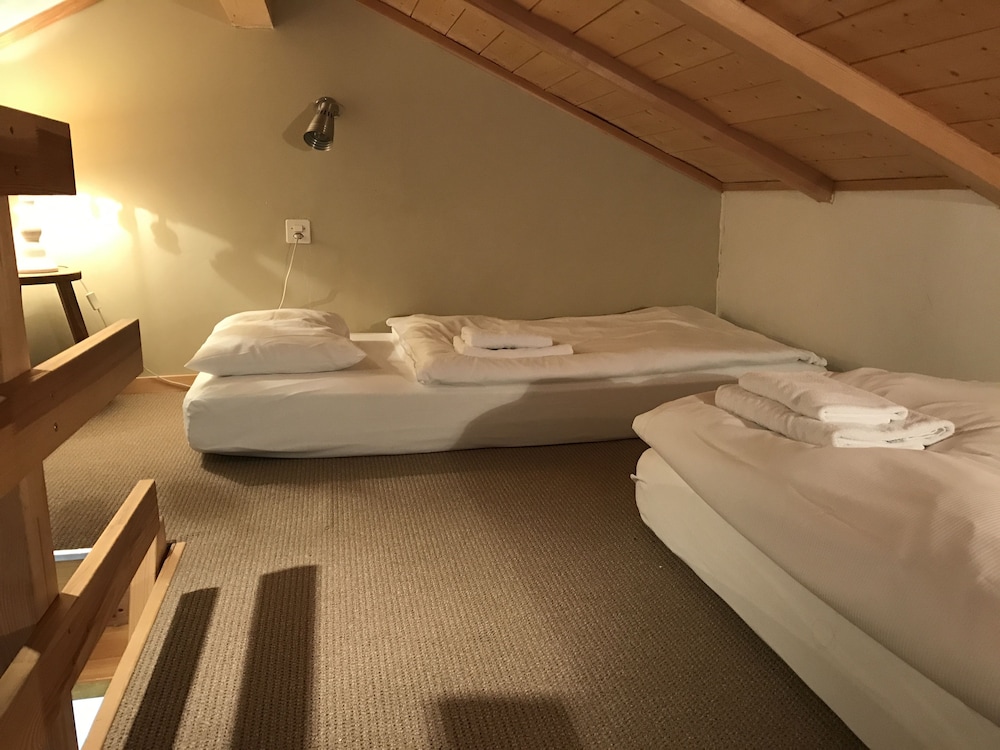 hamilton lodge and spa