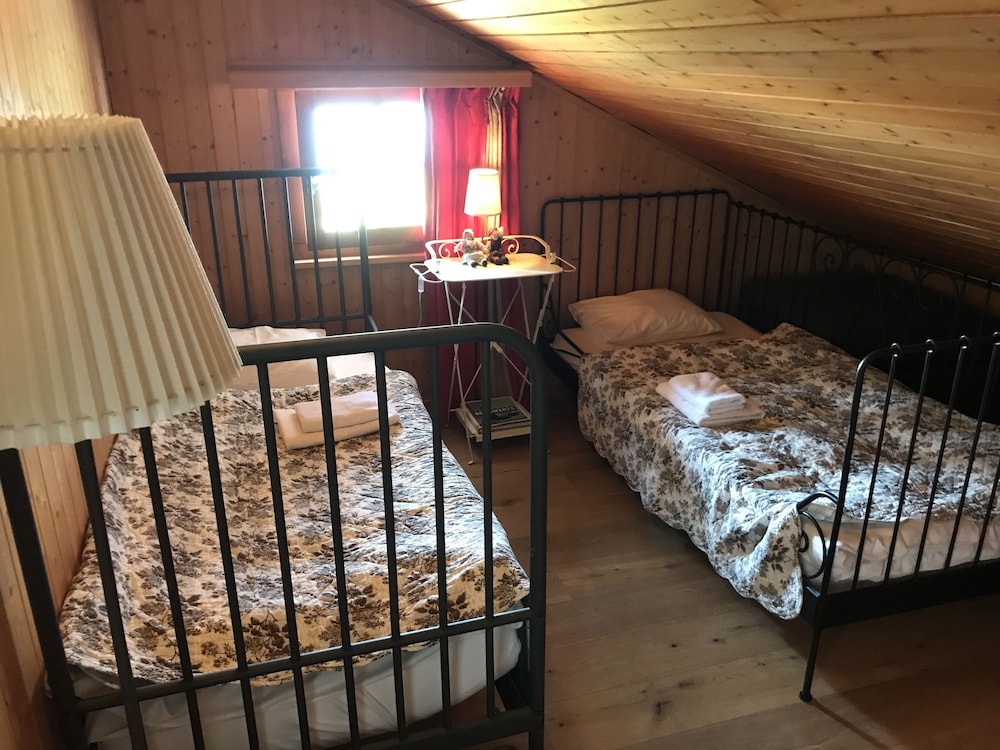 hamilton lodge and spa