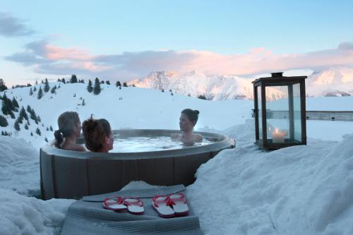 hamilton lodge and spa