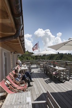 hamilton lodge and spa